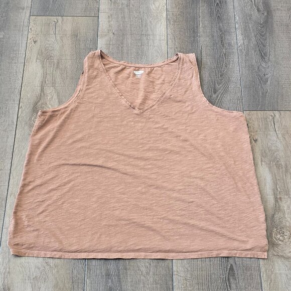 Set of 4 Old Navy Women’s Tank Tops – Size XXL (Neutral Colors) - Picture 7 of 15